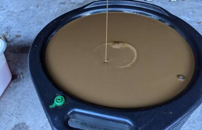 Coolant Mixed With Oil - In The Lubrication System - Cleaning Tips