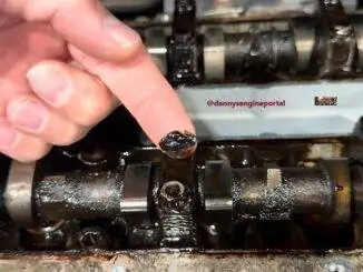 Engine Oil Sludge On Engine Parts