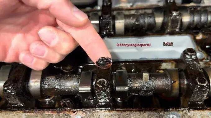 Engine Oil Sludge On Engine Parts Engine Oil Sludge On Engine Parts