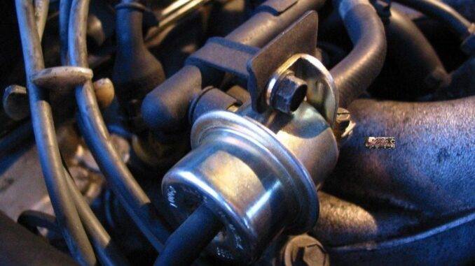 Fuel Pressure Regulator: Control, Function, and Troubleshooting