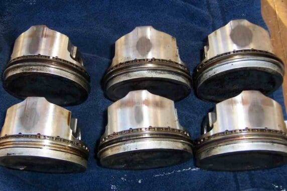 Scuffed Pistons From Excessive Fuel Wash