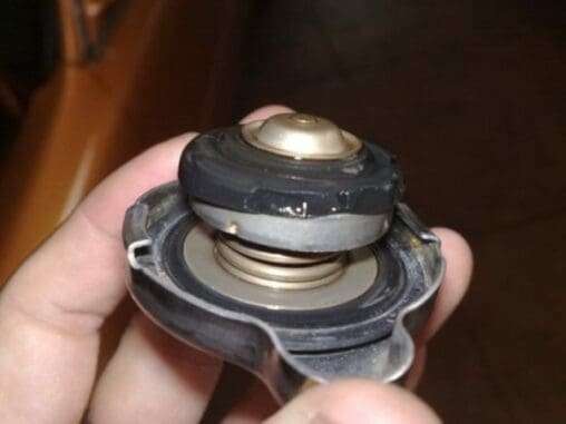 Radiator Cap - Basic Function - Common Failure Symptoms